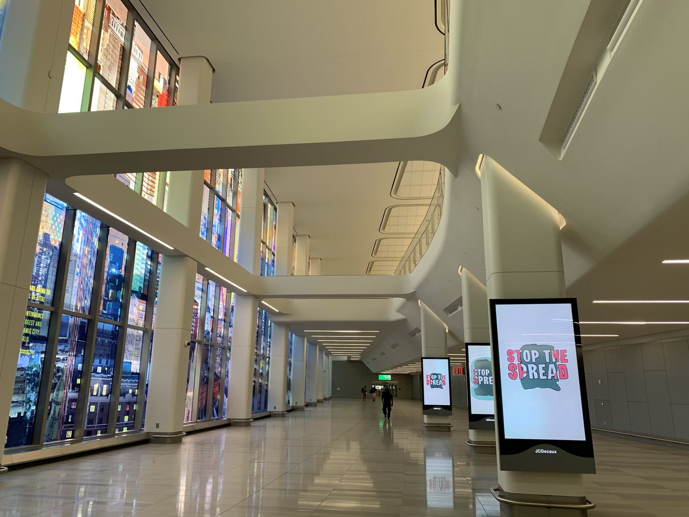 LaGuardia Central Hall, Terminal B